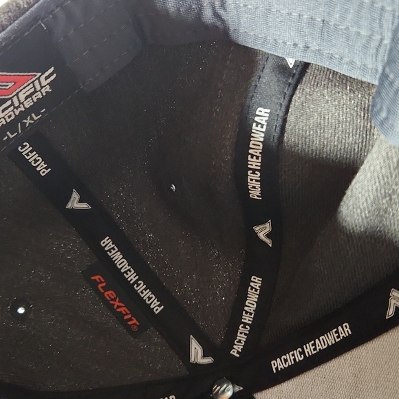 Pacific Headwear Black Flexfit Baseball Cap - Picture 4 of 4